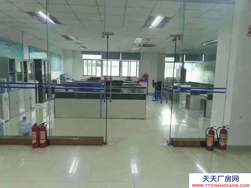 (出租) 東莞油甘鋪樓上新出三樓1600平方出租