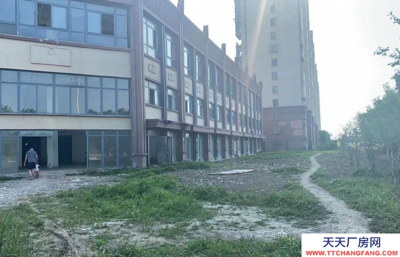 (出租) 蚌埠蚌山燕南嘉園航華路旁，大型廠房出租交通便利，設施齊全。