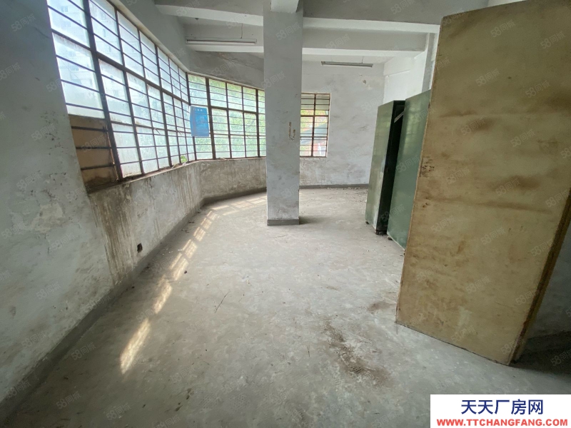 (出售) 蚌埠蚌山朝陽二村 1300多平送200平大退臺 走新房手續