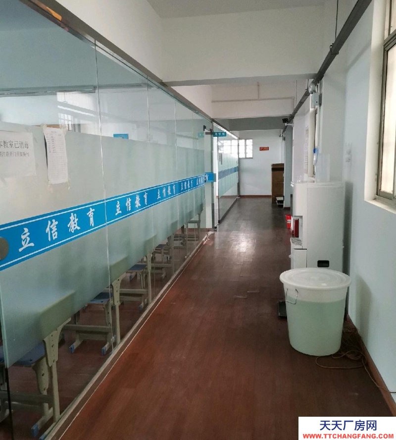 (出售)蚌埠龍子湖 這棟樓房為獨立二層樓房，可做公司寫字辦公，養老院，直播帶貨