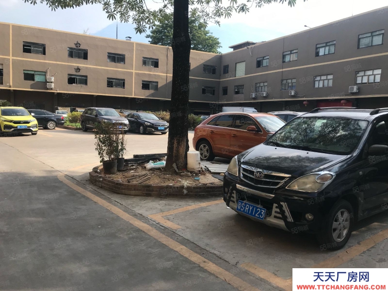 (出租) 東莞厚街花園式廠房整層2800方出租，現成鞋材環評