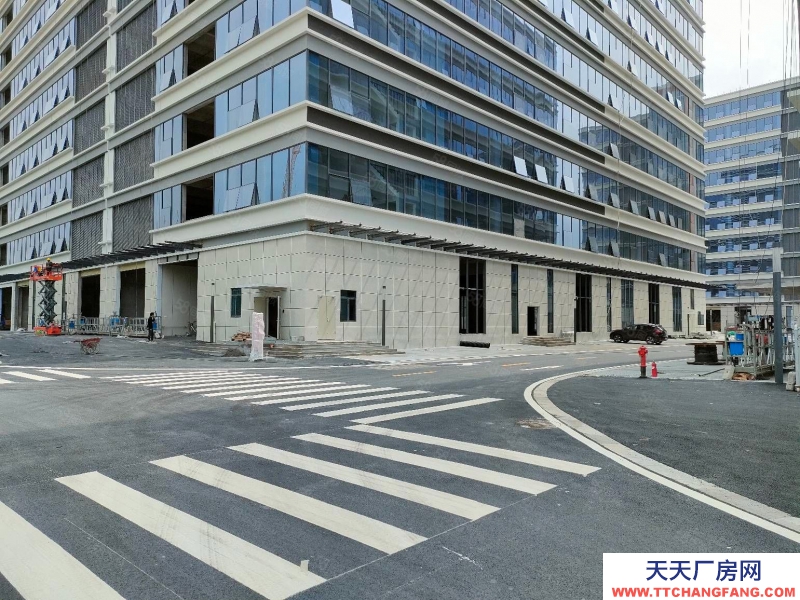 (出售) 東莞東坑一樓廠房出售1400平起售50年紅本產權標準層3000平