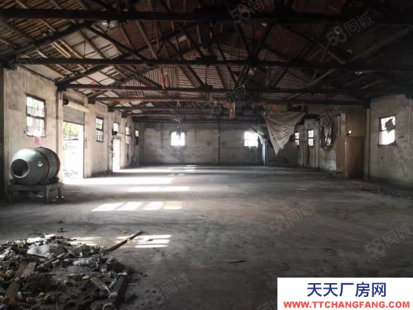 株洲市荷塘區(qū)華潤旁一樓倉庫6001000平米出租