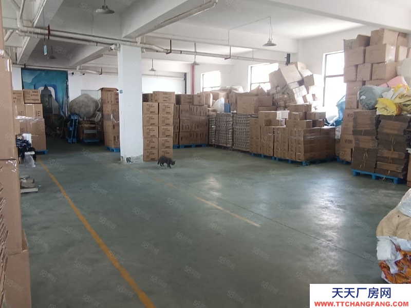 寧波海曙(出租) 集士港工業區3樓廠房，交通進出特別方便，廠房里外形象都很好。