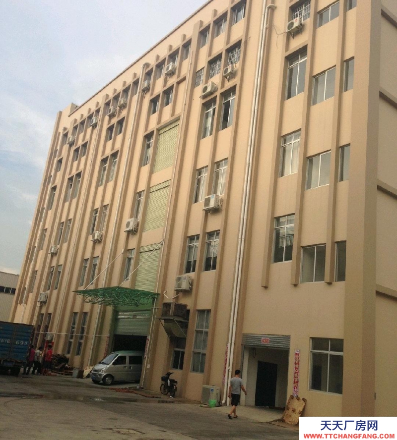 (出租) 南寧市西鄉(xiāng)塘區(qū)標(biāo)準(zhǔn)廠房，第三層，可做倉(cāng)儲(chǔ)，層高4.3米，受力2噸，有貨梯，