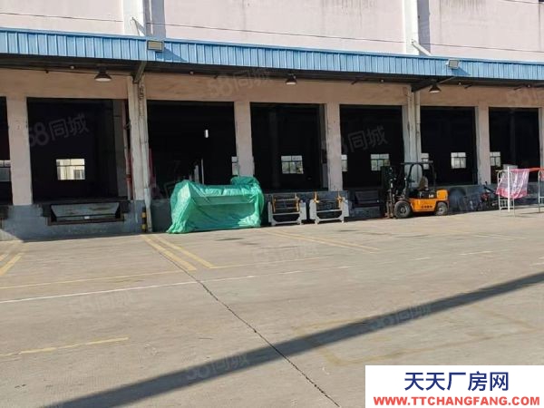 蘇州市張家港蘇虞張公路邊現有樓上1200平米層廠房出租，可現場看房！