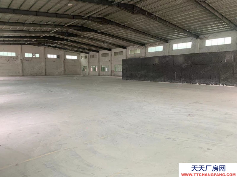 (出租) 東莞謝崗鎮單一層廠房出租1500平方，滴水8米高，周邊無居民