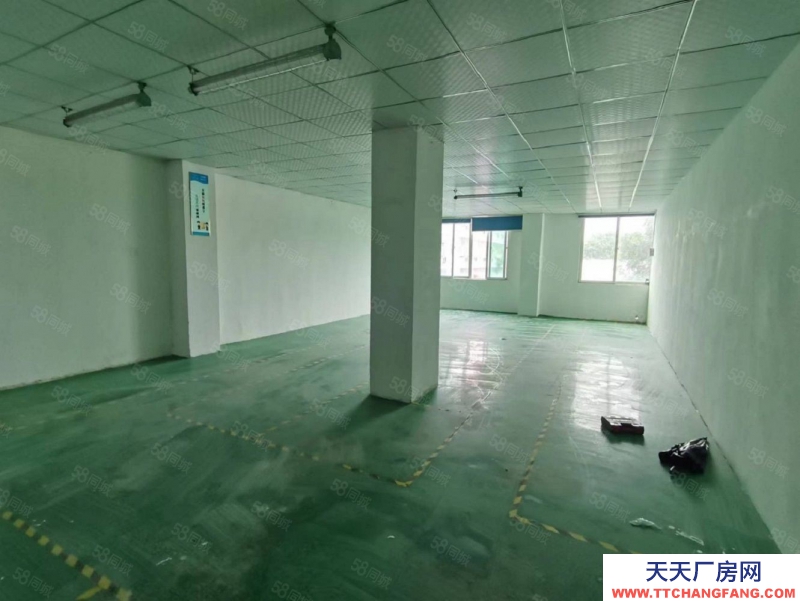 (出租) 佛山禪城層高4.2米，現(xiàn)成裝修，配套消防，禪城區(qū)新900平廠房出租