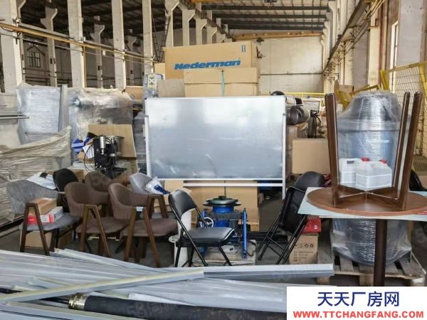 蘇州市相城區陽澄湖出租單層5500平 有5部行車