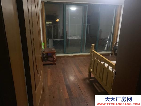 蘇州市虎丘區(qū)個人租的整房，現(xiàn)在有兩個空房間，可以看房