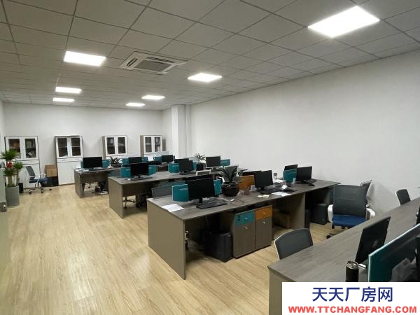 蘇州市虎丘區精裝修辦公室帶辦公家具出租