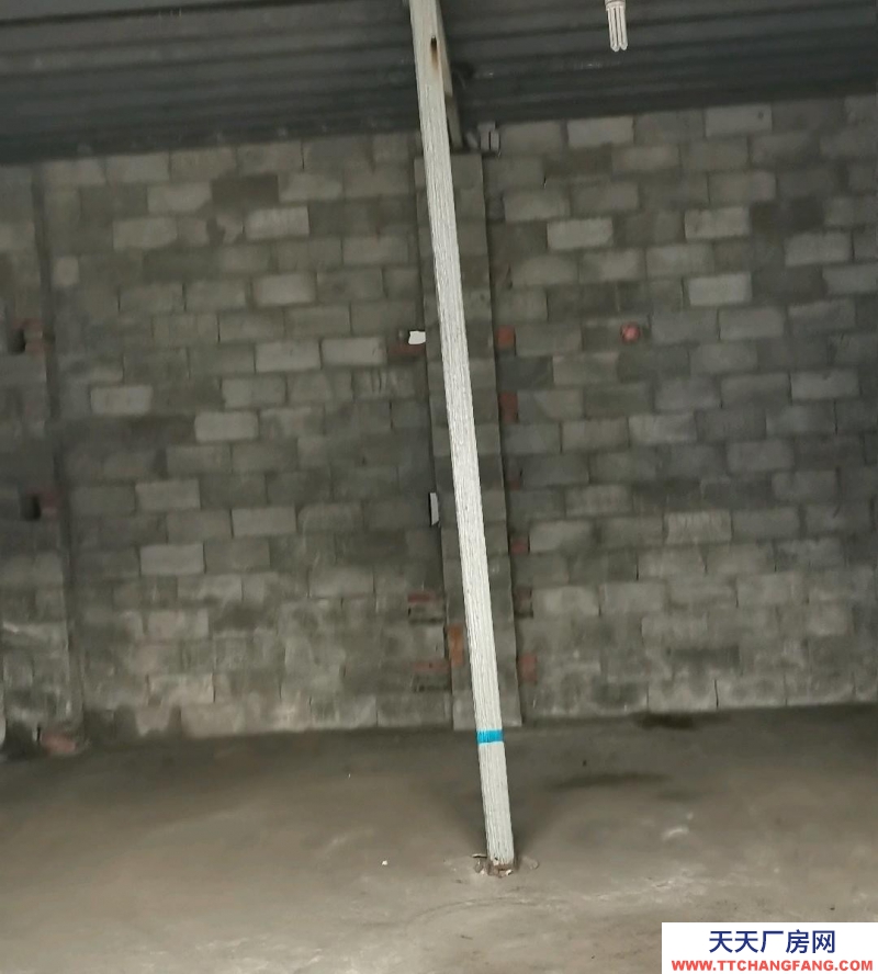 唐山 路南  長途汽車東站附近庫房出租