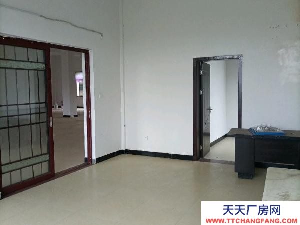 益陽市資陽區(qū)低價出售標(biāo)準(zhǔn)框架廠房二樓三樓