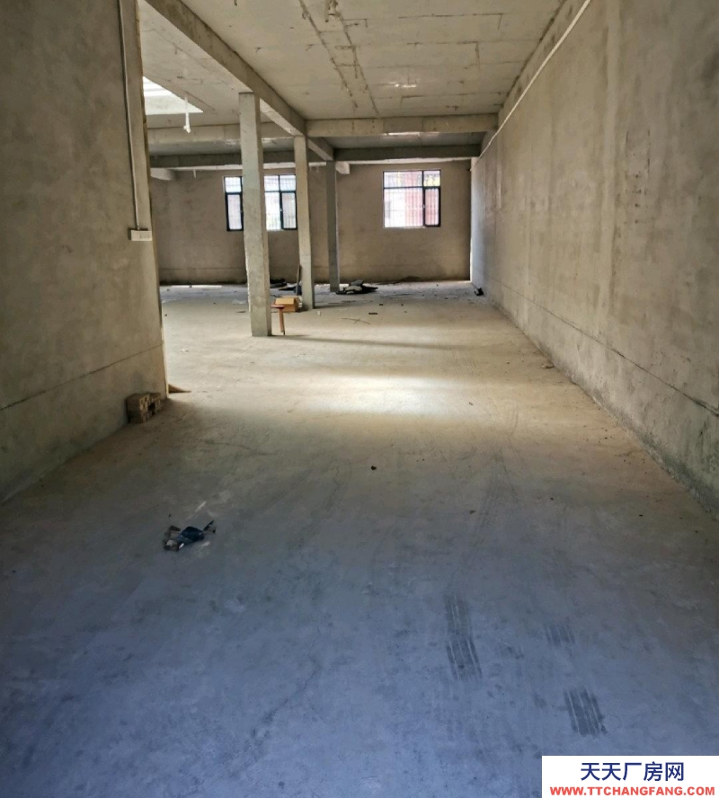 (出租) 獨院出租，大車可進入半掛車可入巷。