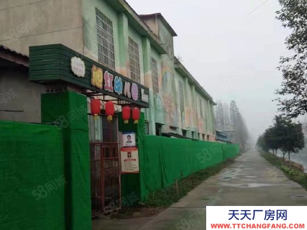 益陽市南縣區租金便宜!南縣調蓄湖村旁廠房倉庫房東直租行業不限