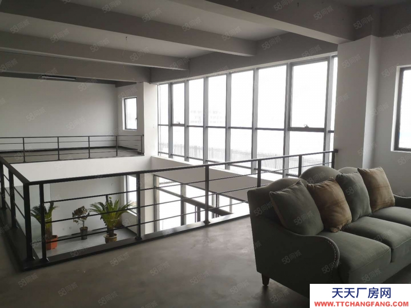 (出租) 天津塘沽高度6.5米層，有貨梯，丙2消防，可做噴漆，大車進出方便