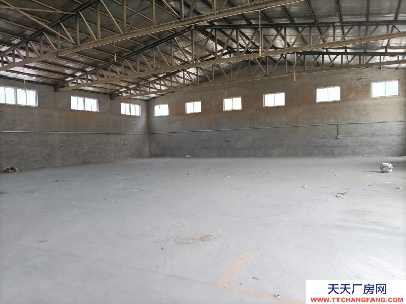 (出租) 天津武清石各莊4000平廠房，配套設施齊全，高6米