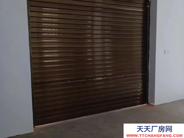 常德市桃源區(qū)內(nèi)有廚房衛(wèi)生間，水電齊全，三箱電，新裝修。適合工廠，倉庫。