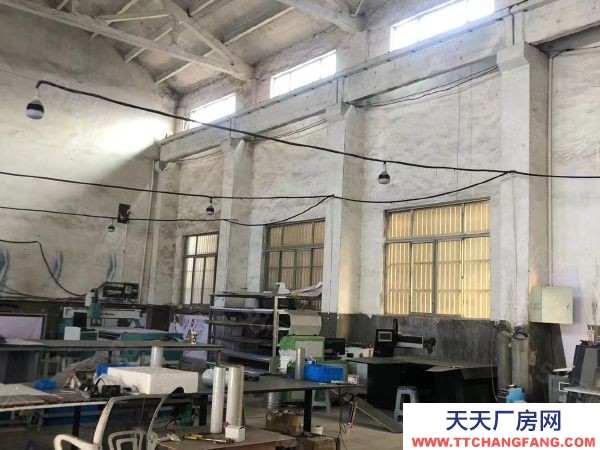 無錫江陰峭岐工業(yè)園集土買斷50年獨(dú)院普通廠房8畝價(jià)優(yōu)888w出售