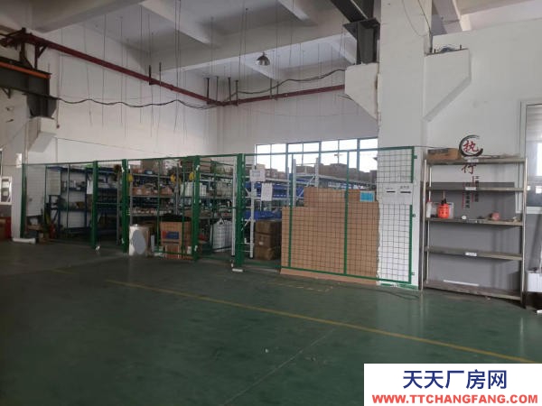 無錫濱湖胡埭1000平方標準廠房，有環氧地坪，有行車，近國道