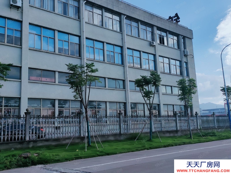 寧波北侖(出售) 出售北侖工業(yè)區(qū)占地10畝，廠房約9000平單層高10米左右