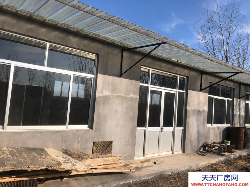 濰坊諸城新蓋四間大屋及院，可用于居住，養(yǎng)殖，廠房！