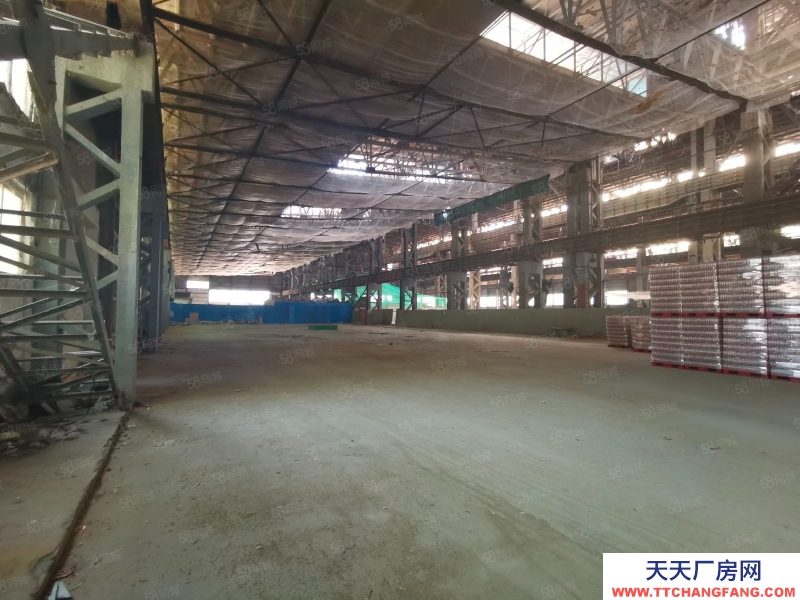 (出租) 西安連湖區(qū)3000平廠房 層高12米 價格30平可以分割隨時看房