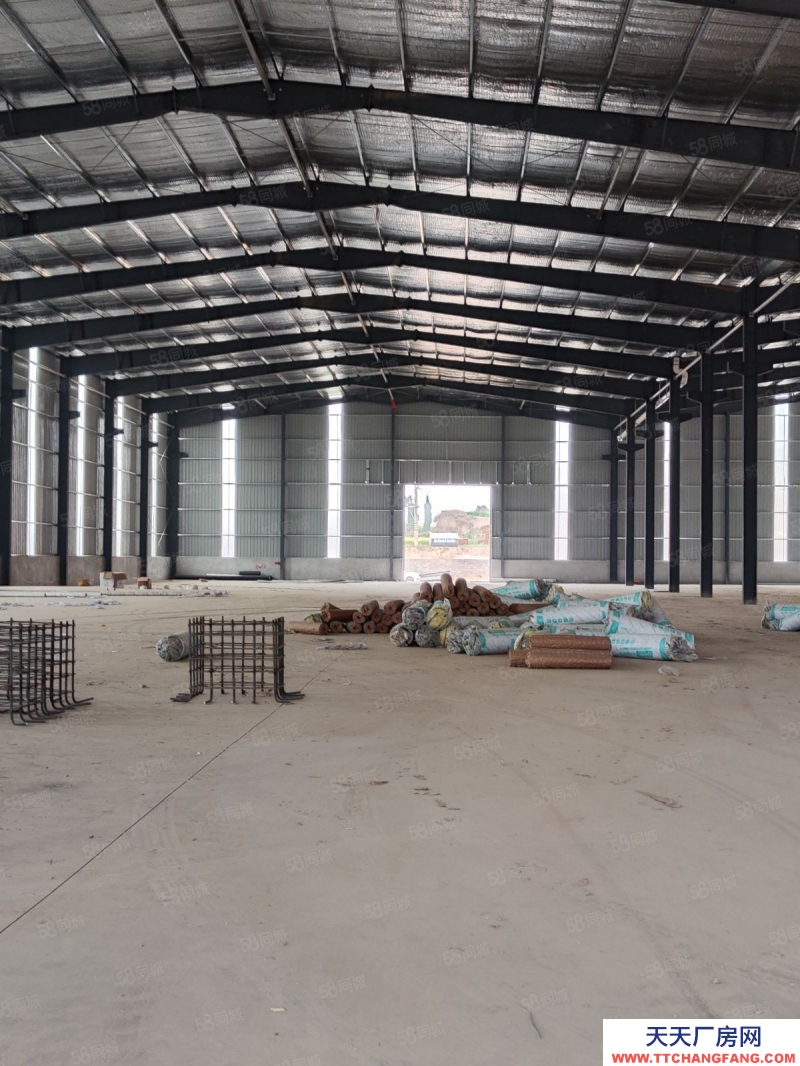 (出租)西安 灞橋工業(yè)園區(qū)豁口1600平標準廠房出租！