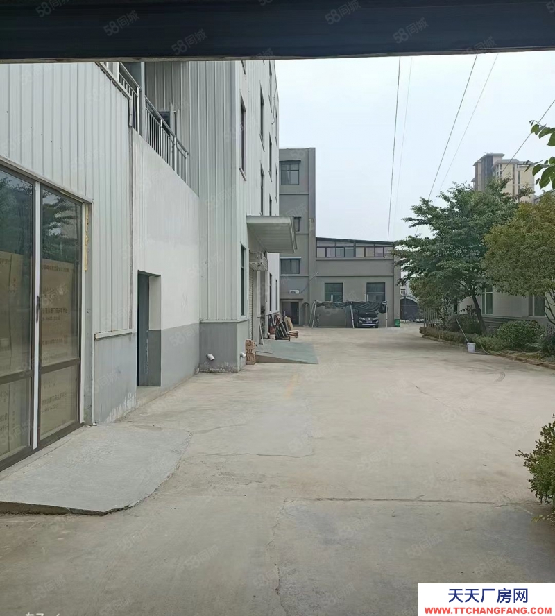 (出租) 西安藍田新港一路旁2600平獨院帶辦公住宿，變壓器，可分割