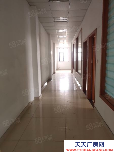 無錫惠山出租前州4000平獨(dú)棟雙夸標(biāo)準(zhǔn)機(jī)械廠房倉庫