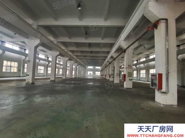 無錫惠山堰橋園區標準廠房8000平，層高10米，起吊8.5米，價格面