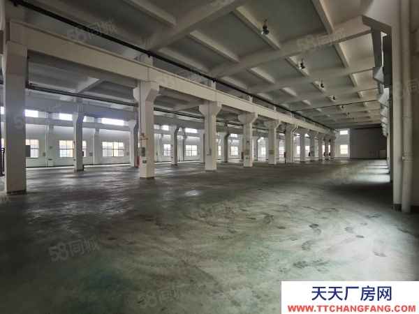 無錫惠山堰橋園區標準廠房8000平，層高10米，起吊8.5米，價格面