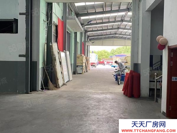 無(wú)錫惠山戴溪附近2300平獨(dú)跨廠房,航車(chē)10噸,供電充足 好進(jìn)大車(chē)