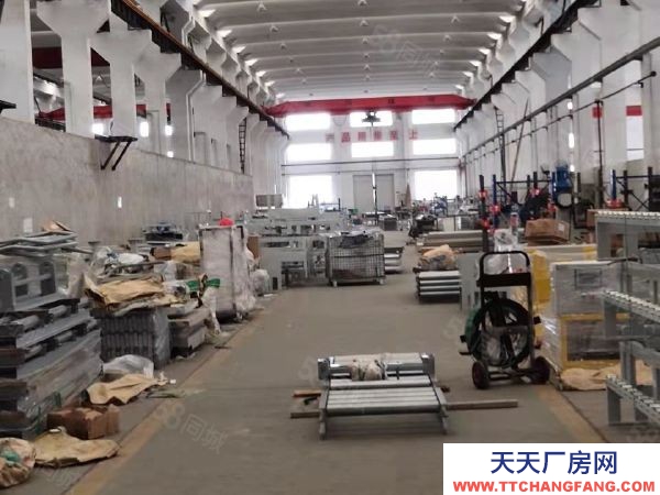 無(wú)錫惠山戴溪附近2300平獨(dú)跨廠房,航車(chē)10噸,供電充足 好進(jìn)大車(chē)