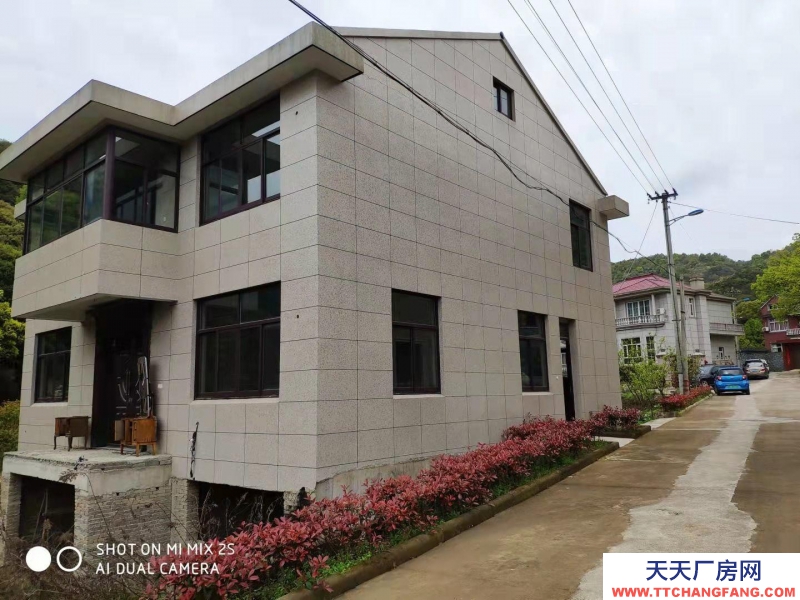 寧波寧海(出租) 位于前童鎮嶺根村 過了隧道就到寧海 大車可直到門口