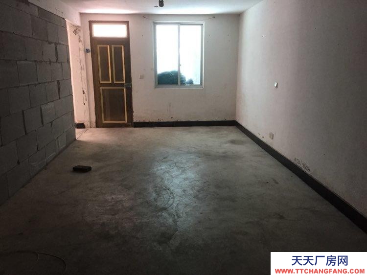 寧波寧海(出租) 現代家具堤樹村窯山路 倉庫 90平米