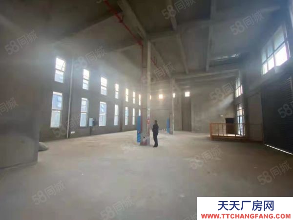 湘潭市岳塘區(qū)高新工業(yè)園內(nèi)，771平雙層廠房可按行車