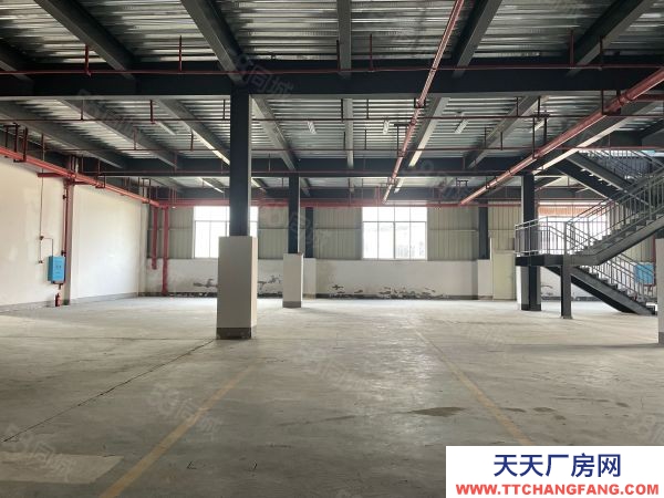 湘潭市岳塘區(qū)，滬昆高速旁倉(cāng)庫(kù)可按需起租，丙類消防