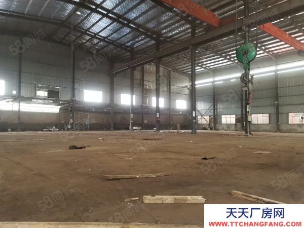 湘潭市雨湖區(qū) 北二環(huán)2400平鋼構(gòu)廠房出租！行車起吊高度9米！可進(jìn)掛車