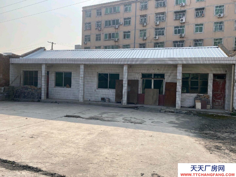 (出租) 渭南蒲城顯示中 廠房內有8小間，6大間廠棚，三相電，空間廠地也較大。