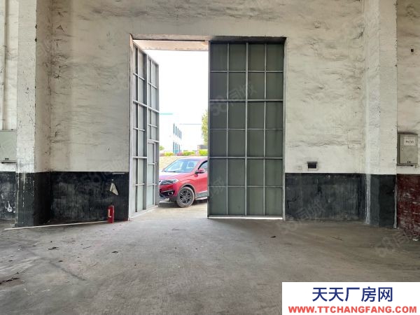 湘潭市湘潭縣工業(yè)園區(qū)，獨門獨院5畝工業(yè)用地帶廠房辦公樓