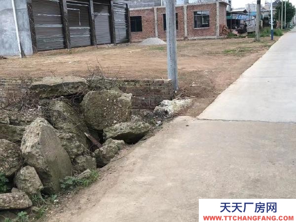 湘潭市湘鄉市 一二樓都可出租，交通方便，育才過來1500百米