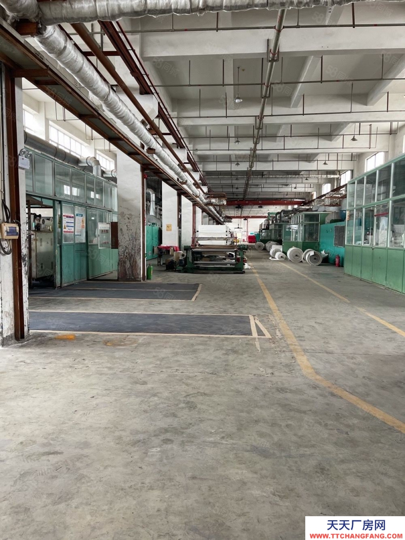 溫州龍灣(出租) 出租海工大道二樓2400平方，貨梯三噸，高5.5米