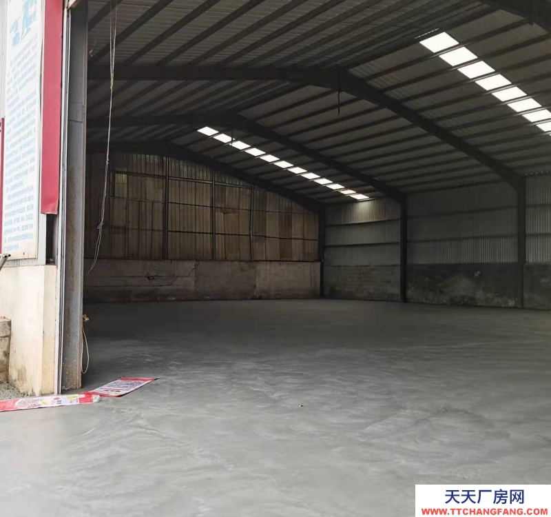 臨沂臨沭大院十畝，廠房面積1200平，250變壓器，交通便利。