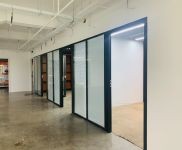 (出租) 靜安高端園區(qū) 底樓層高6米 辦公展廳 攝影直播 文創(chuàng)設(shè)計(jì) 搶先