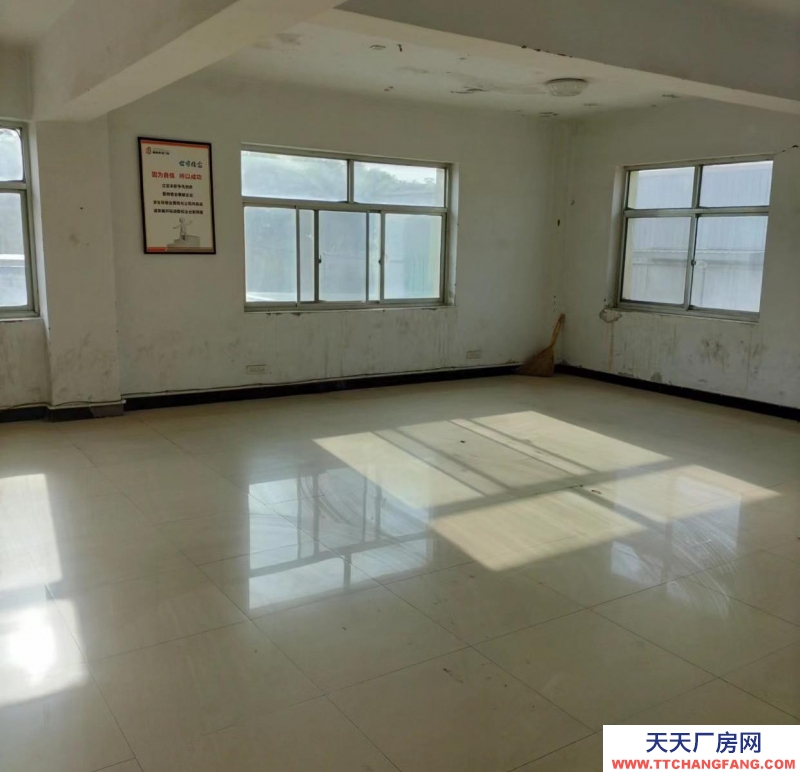 (出租) 白銀白銀區(qū)880平辦公區(qū)域辦公樓，可當宿舍，獨立房間