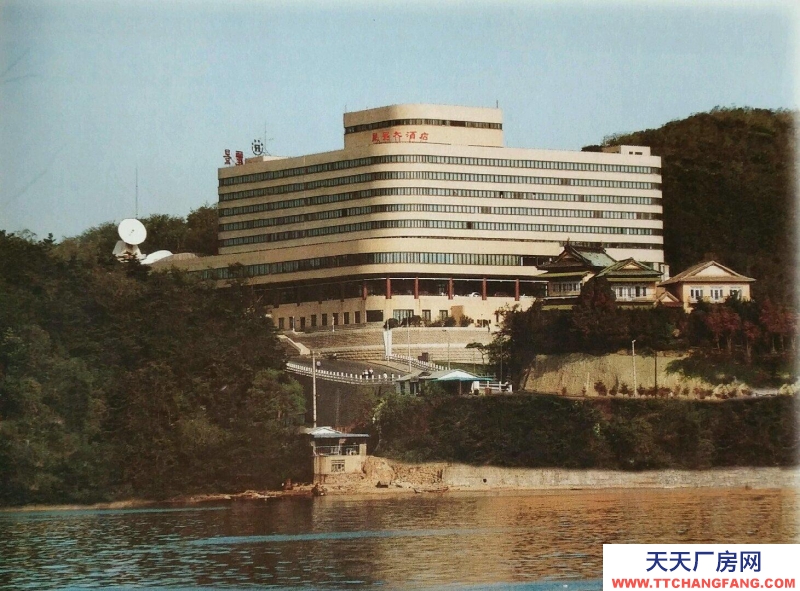 (出租)大連中山區 老虎灘 麗景酒店內730平場地用于運動場地，倉庫，加工間等