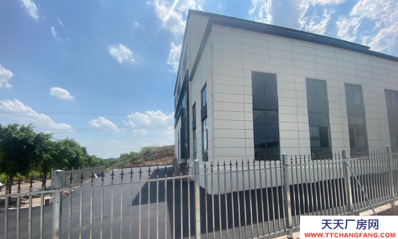 急售，獨棟、雙拼或分層高標準工業(yè)廠房。低價現(xiàn)房。搶到就是賺到。