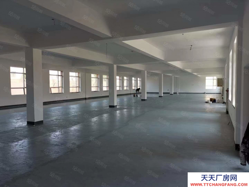 (出租) 大連甘井子區(qū)營(yíng)城子獨(dú)門獨(dú)院2000平廠房 上下兩層有貨梯