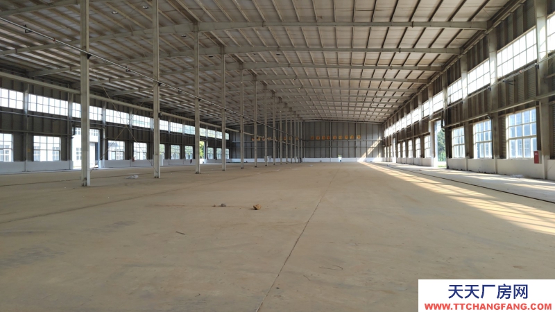 成都食品廠房出租，最小分租2400平，標(biāo)準(zhǔn)廠房。